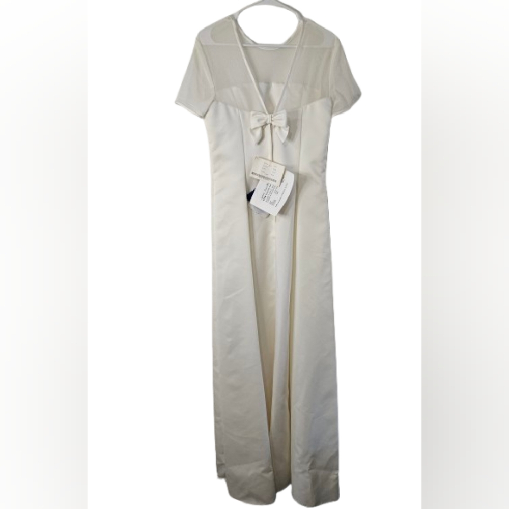 Sylvia Ann vintage bridal dress in ivory NWT
